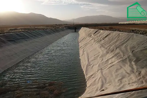 کانال انتقال آب چیست
